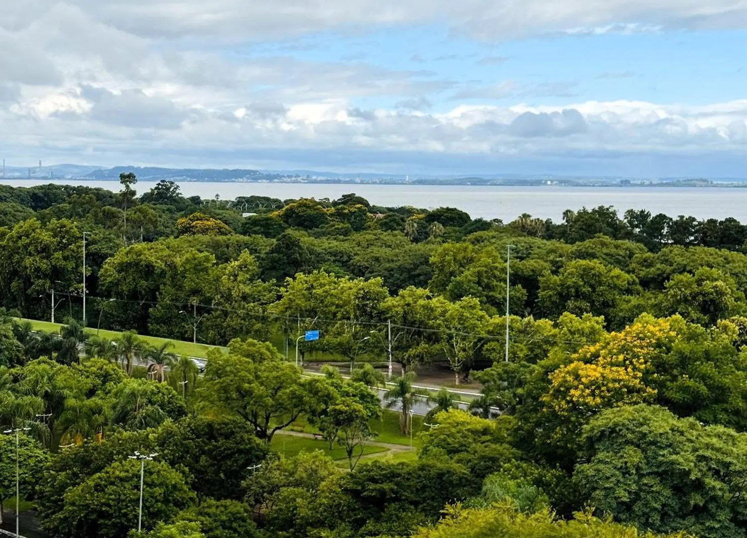 Atmosfera Air 1005 - Orla Praia De Belas Porto Alegre